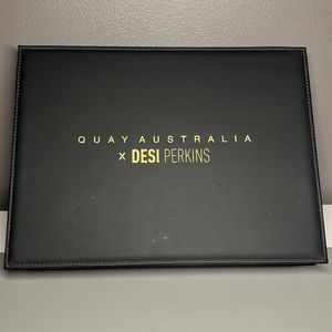 Q/A x Desi Perkins sunglasses organizer